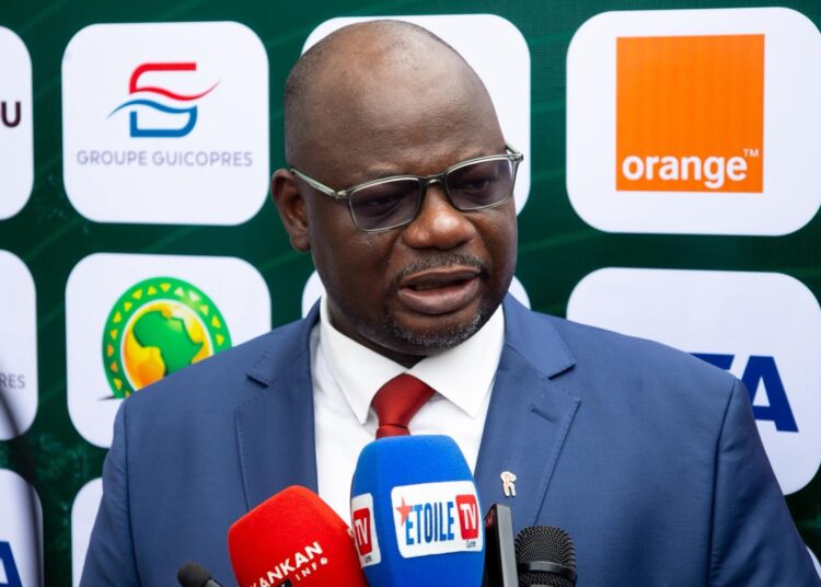 Après l’investiture de Doumbouya, le ministre Bogola promet : « La Guinée ne jouera plus de manière honteuse à l&rsquo;étranger ses futurs matchs à domicile »