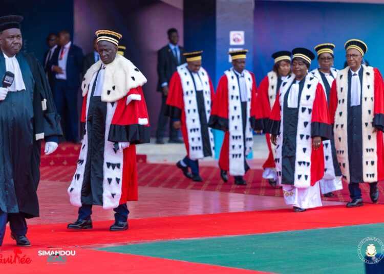 Ce rappel du président de la Cour suprême à Mamadi Doumbouya : « Envers la justice, votre devoir est celui de la protection sans ingérence »