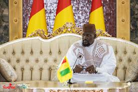 Londres parle d’une « démocratie représentative et le respect des droits de l&rsquo;homme » après l’élection de Doumbouya