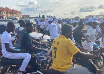 Hécatombe sur les routes en Guinée : plus de 3 300 accidents et 500 morts en 2025, le secteur des taxis-motos sous pression