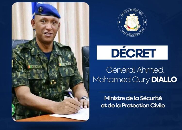 Qui est le Général Ahmed Mohamed Oury Diallo, nouveau ministre de la Sécurité et de la Protection civile ?
