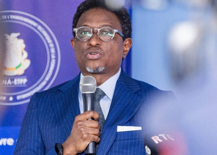 Le ministre Alpha Bacar veut « des données efficaces » dans le système éducatif en Guinée : « Nous ne voulons plus tâtonner… »