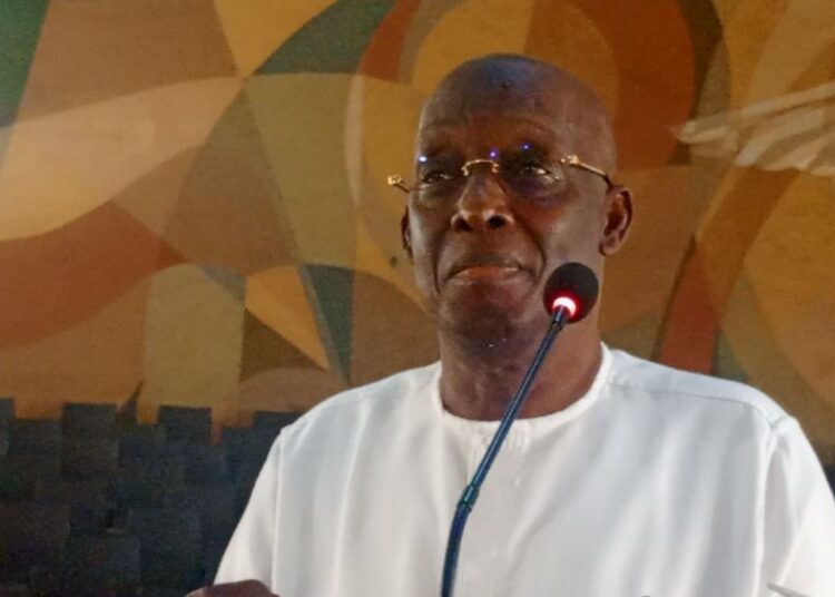 Le procès de l’ex-ministre de la défense, Mohamed Diané, renvoyé