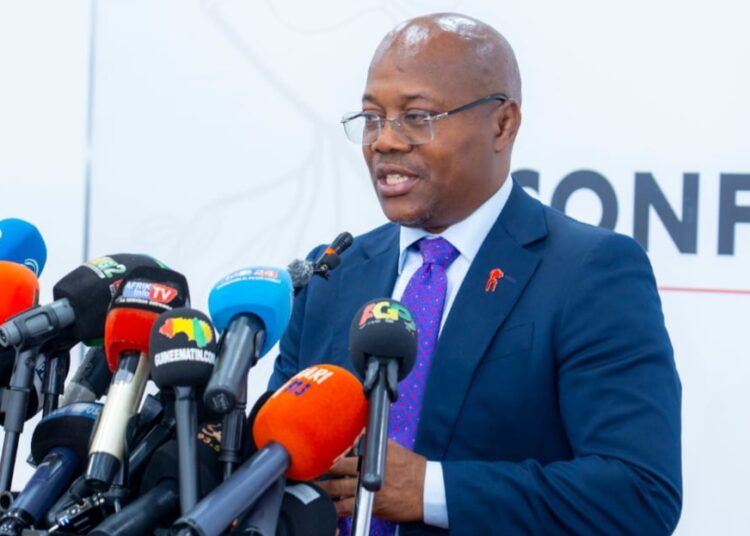 Le ministre Ousmane Gaoual Diallo : « Dans tous les pays, les coûts des élections sont élevés »