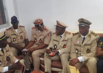 « On ne peut pas sécuriser nos parents…dès que les voleurs rentrent dans ces embuscades, personne ne peut les circonscrire », le préfet de Kindia annonce des opérations de déguerpissement