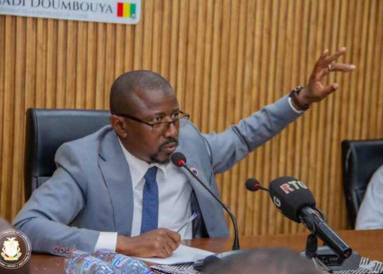 Le ministre Sy Savané veut mettre fin aux « occupations illégales » des domaines en Guinée : « Des sanctions seront prises… »