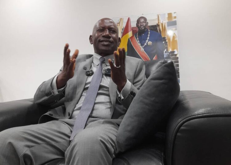 Makanera aux opposants de Doumbouya : « Nous n’avons pas élu un roi, encore moins un dieu »