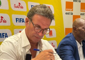 Des joueurs du Syli sans visas, Paulo Duarte en colère : « On marche dans l’amateurisme. Et après, on dit que c’est le coach qui est mauvais »